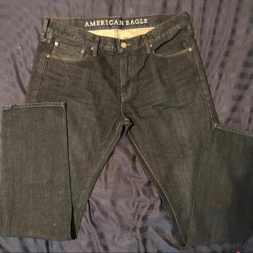 Men's American Eagle dark jeans